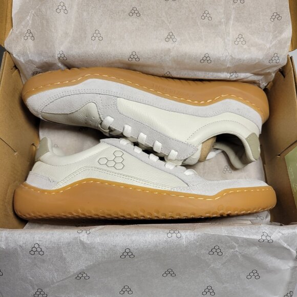 Vivo barefoot Shoes - Vivobarefoot Womens Gobi II Premium Leather Sneaker in Dusty Green